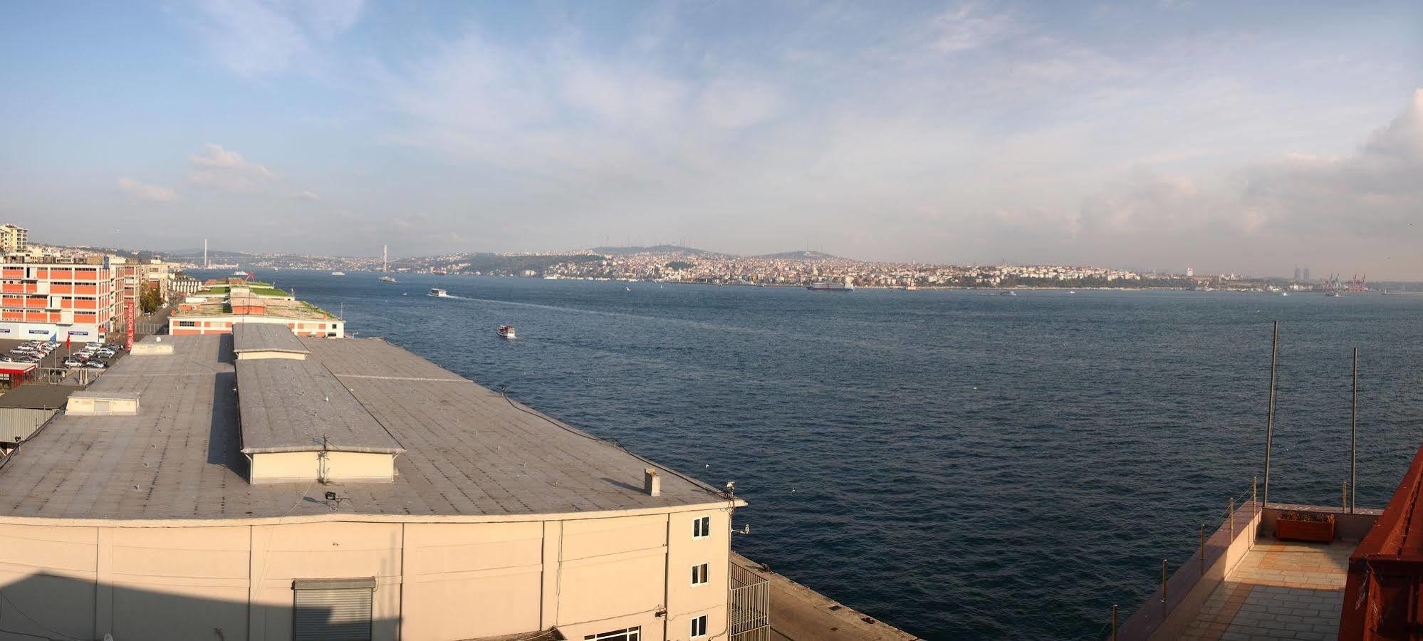 Karakoy Port Hotel Istanbul Exterior photo